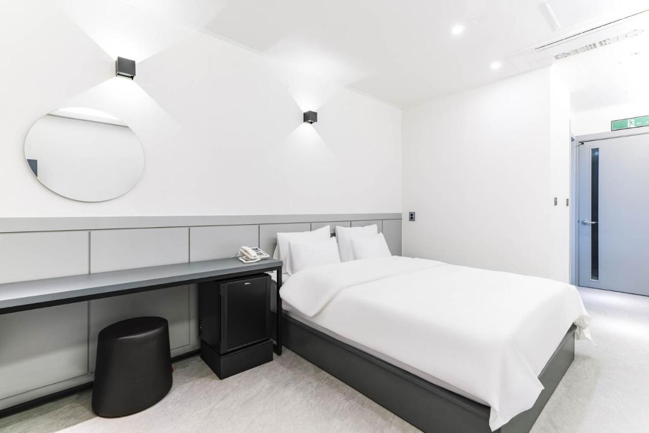 Pyeongtaek Godeok Rich Stay Hotel Exteriér fotografie